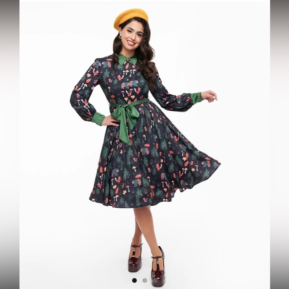 Unique Vintage Dresses & Skirts - Unique Vintage 1970s Woodland Creature Print Shirt Dress, Green/Multi, Size S/4